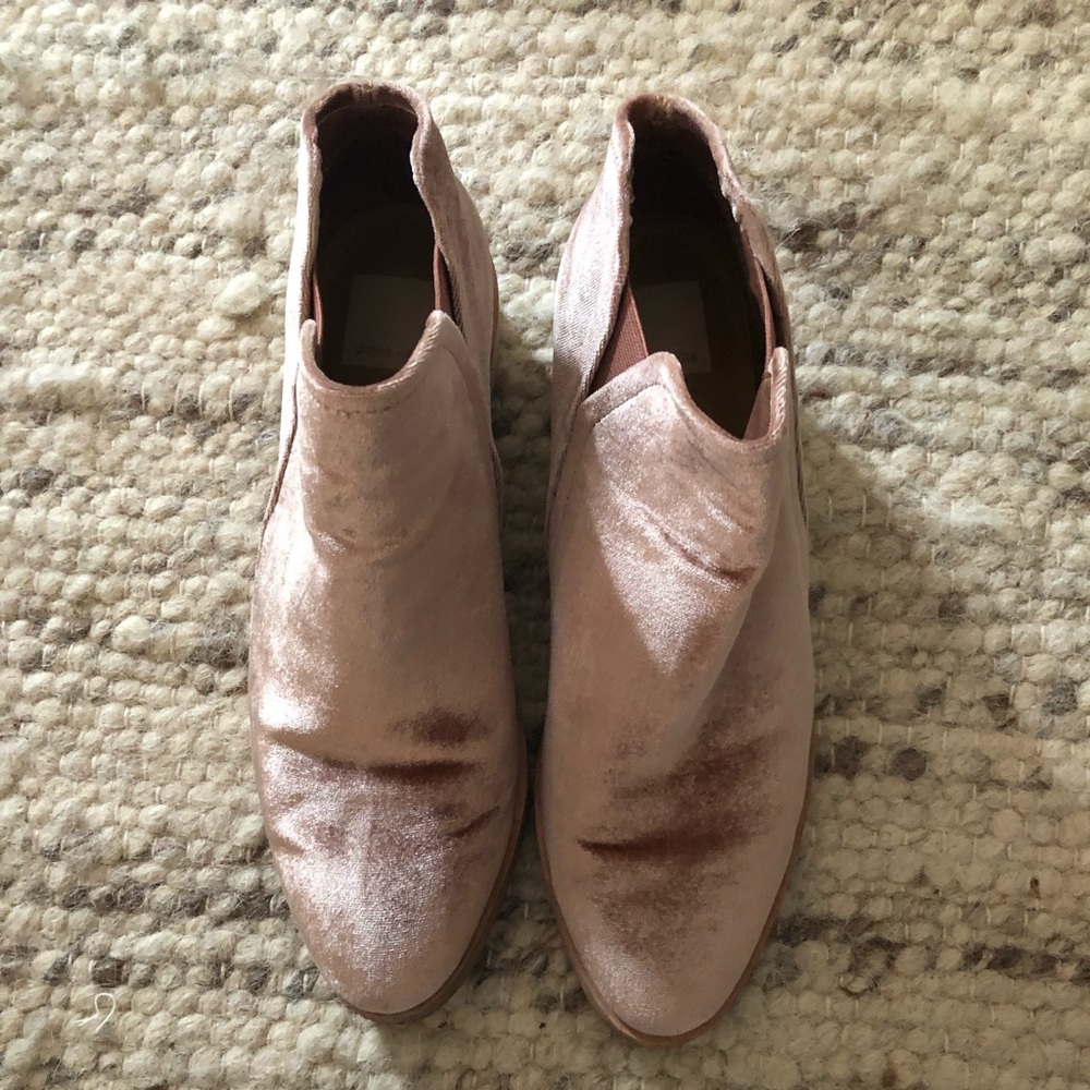 Dolce Vita pink velvet booties